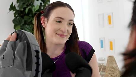 Tender Everly Haze's anal clip